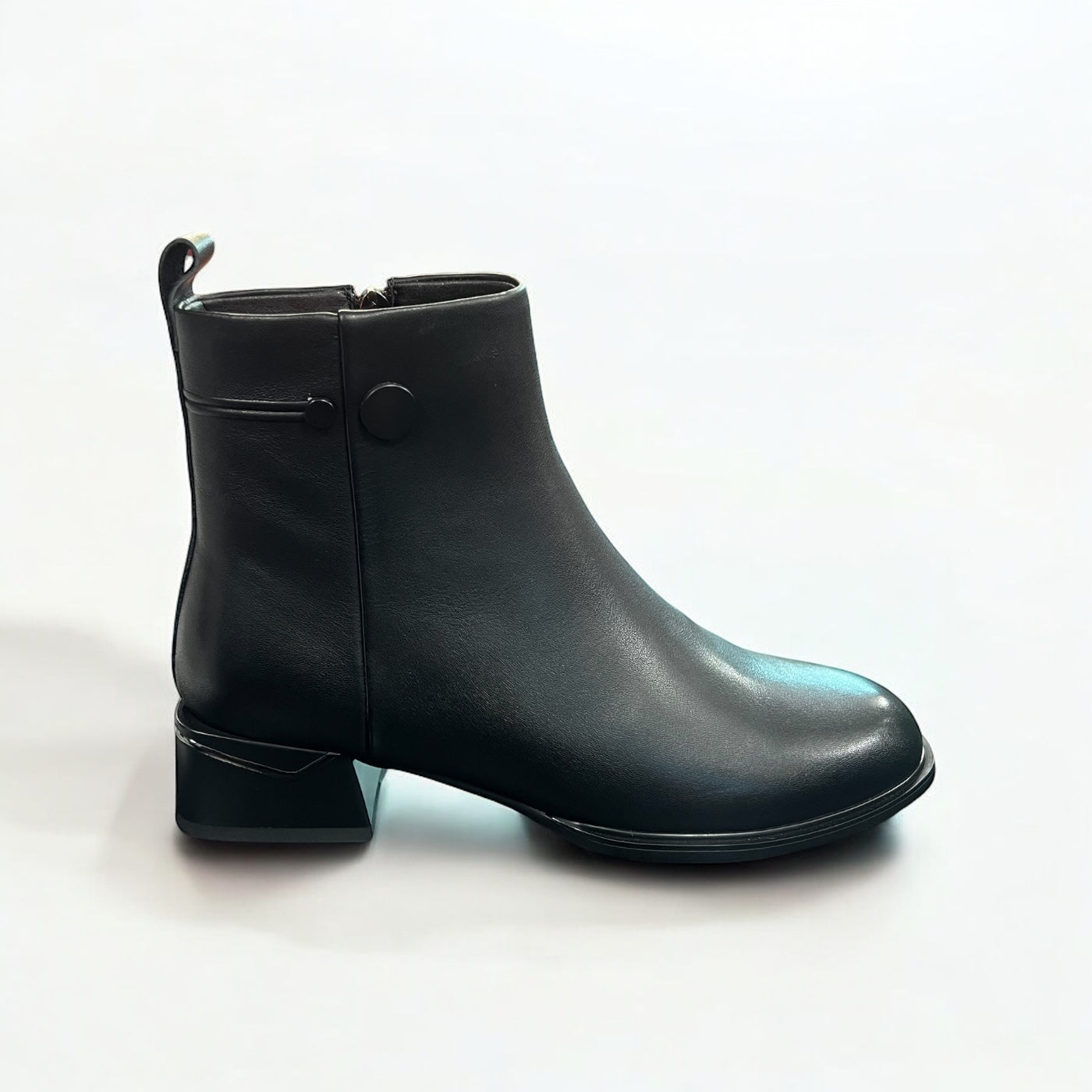 Ghete dama din piele naturala 1002, Negru