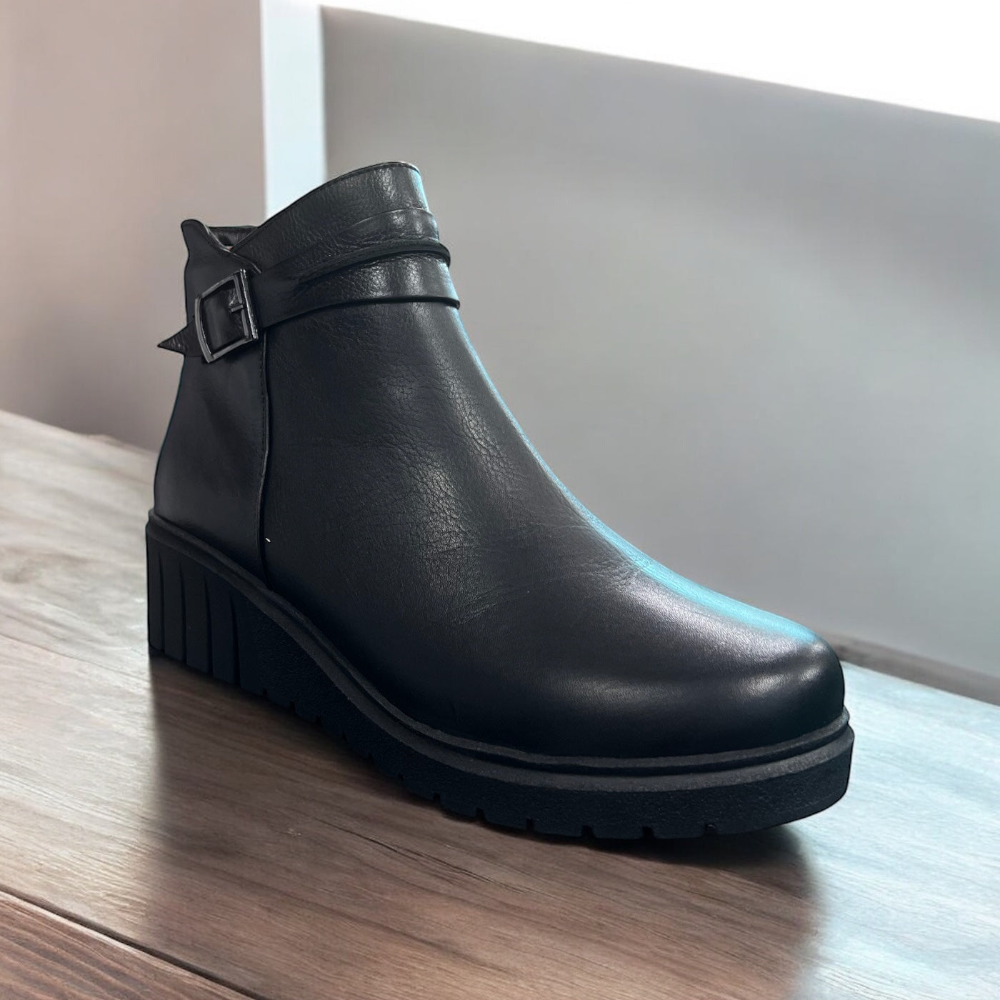 Ghete dama din piele naturala 1003, Negru