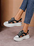 Pantofi sport damă negri din piele naturală cu talpă groasă și decupaje laterale