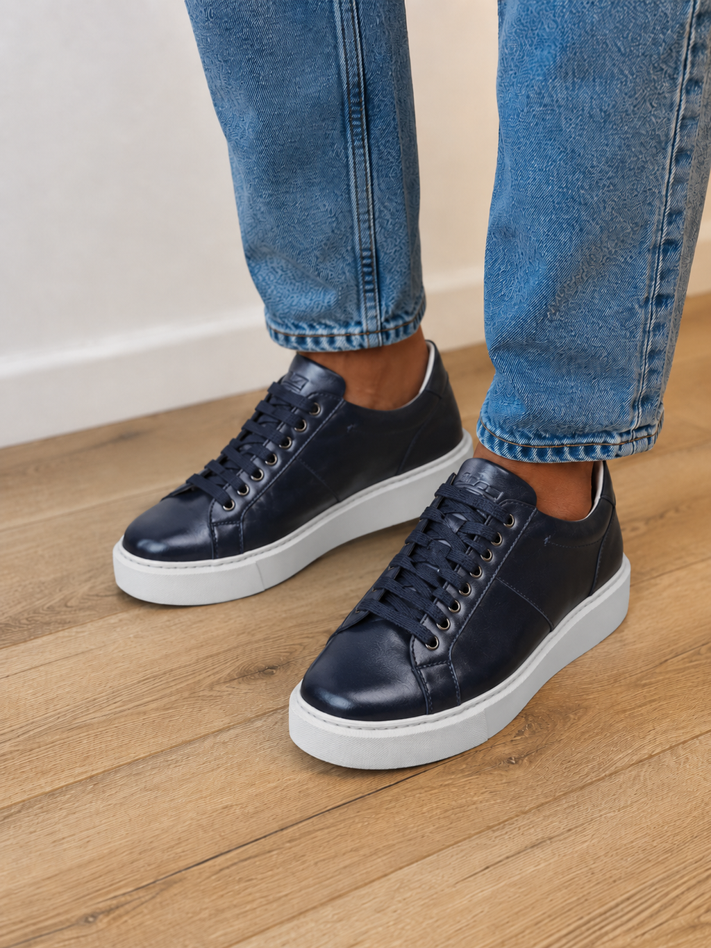 Pantofi sport bărbați bleumarin din piele naturală cu talpă albă