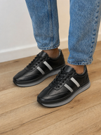 Adidași Bărbați Negri din Piele Naturală – Versatili & Confortabili
