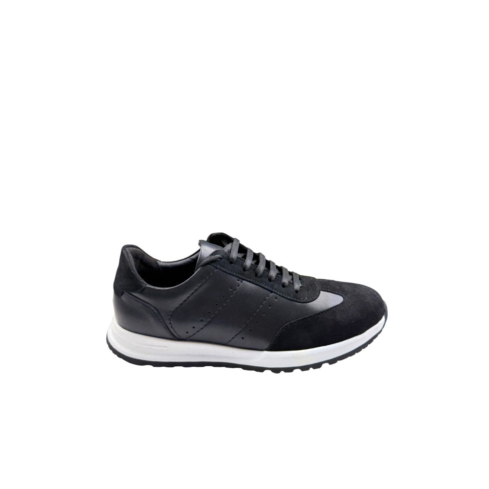 Pantofi sport  bărbați negri din piele naturală cu dungi laterale