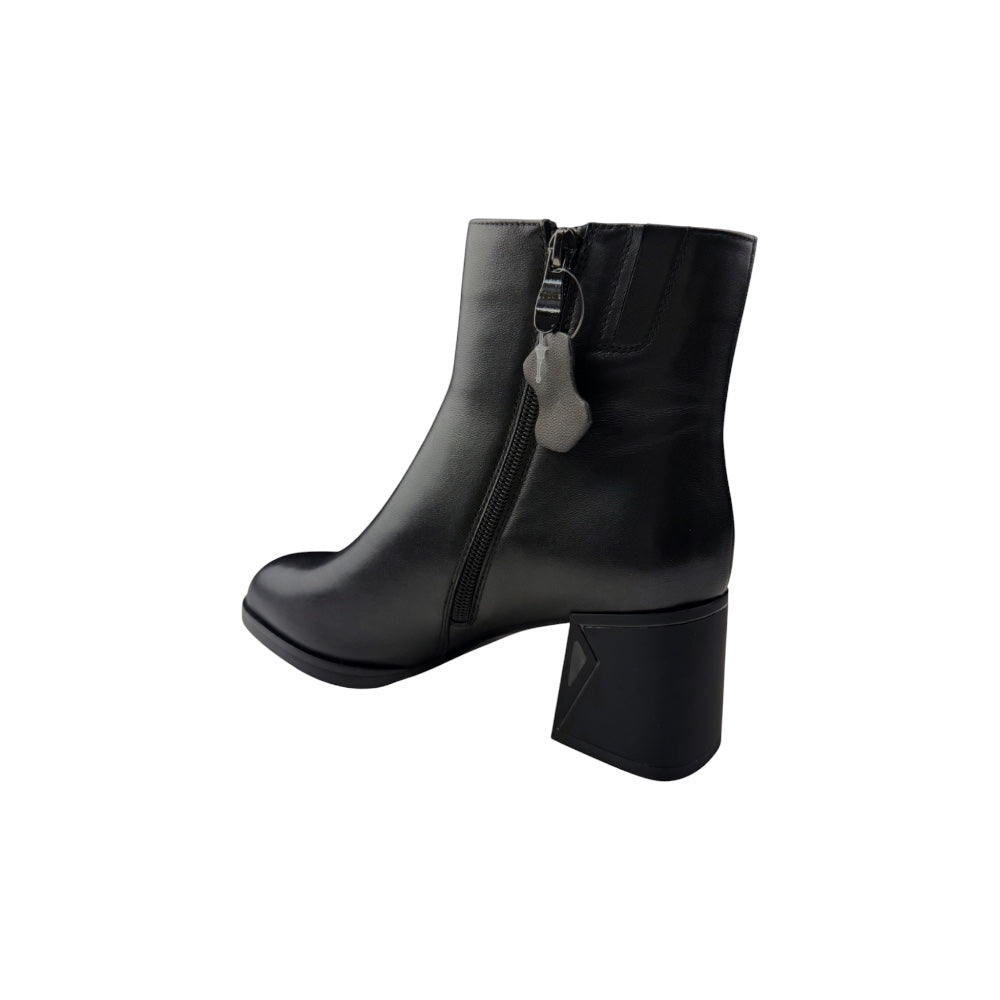 Ghete elegante damă din piele naturală, negre, cu toc mediu