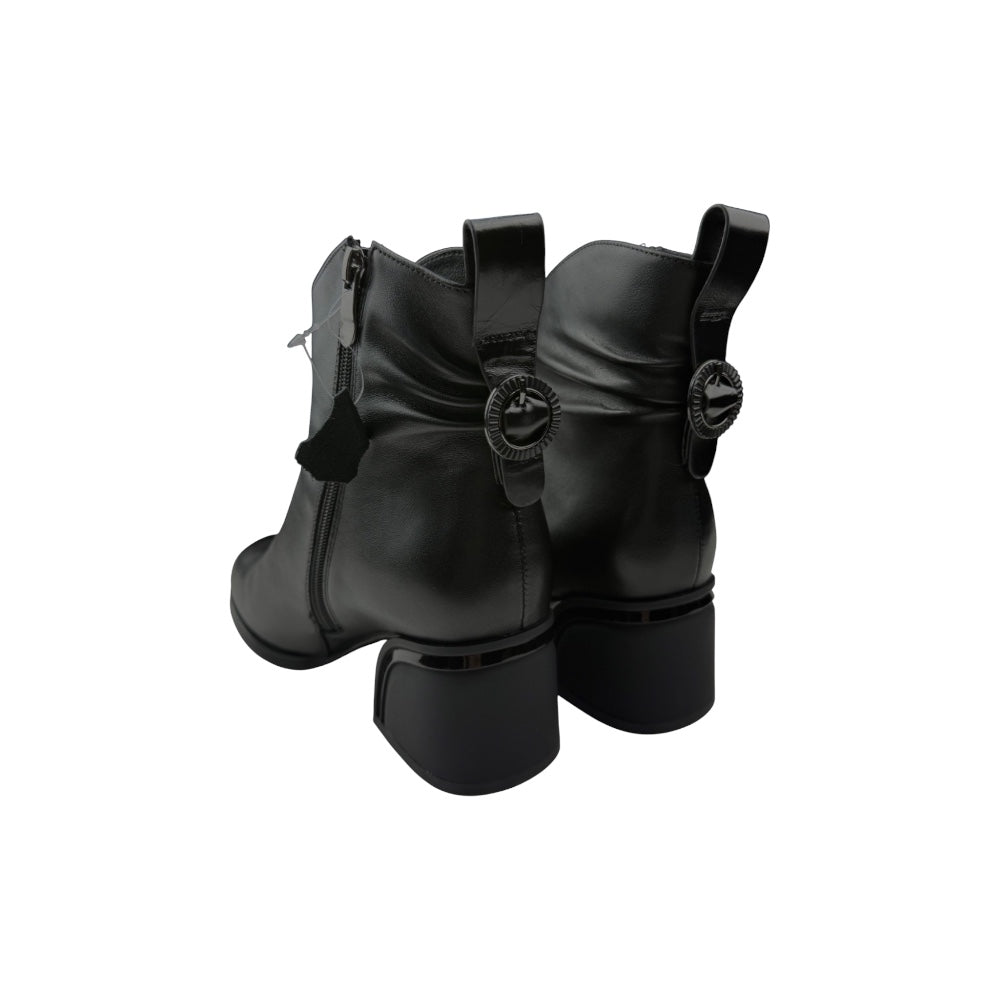 Ghete damă negre din piele naturală cu toc mediu – eleganță și confort