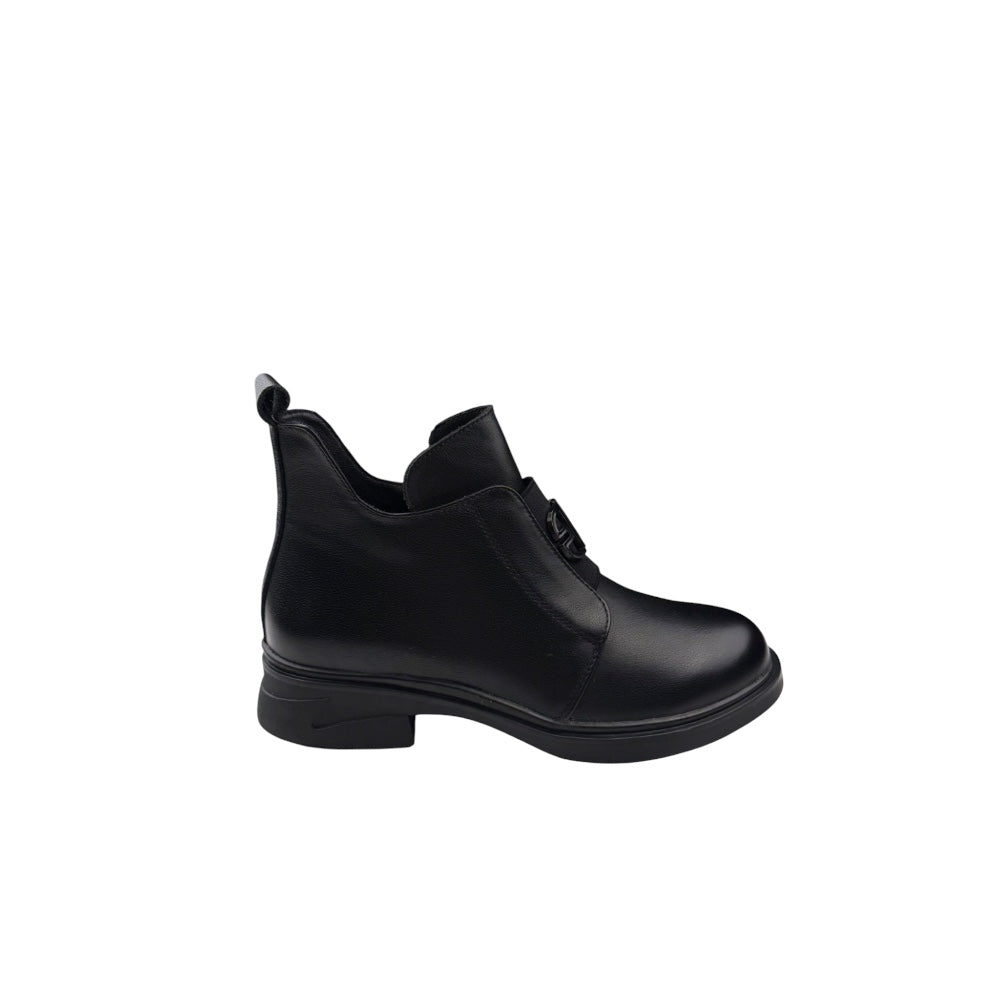 Ghete damă negre din piele naturală cu detaliu decorativ – confort și eleganță zilnică