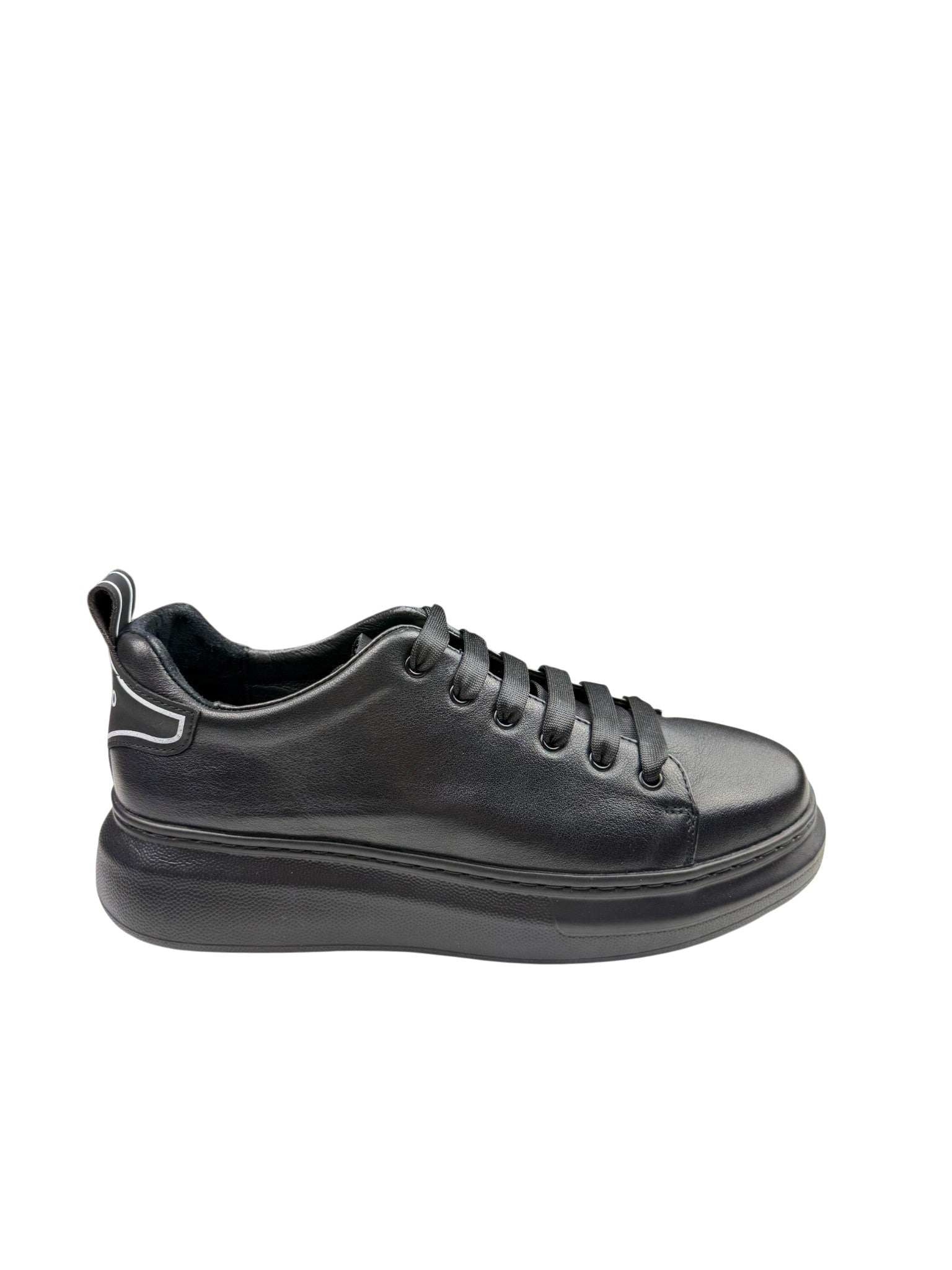 Pantofi sport bărbați negri din piele naturală cu talpă neagră groasă