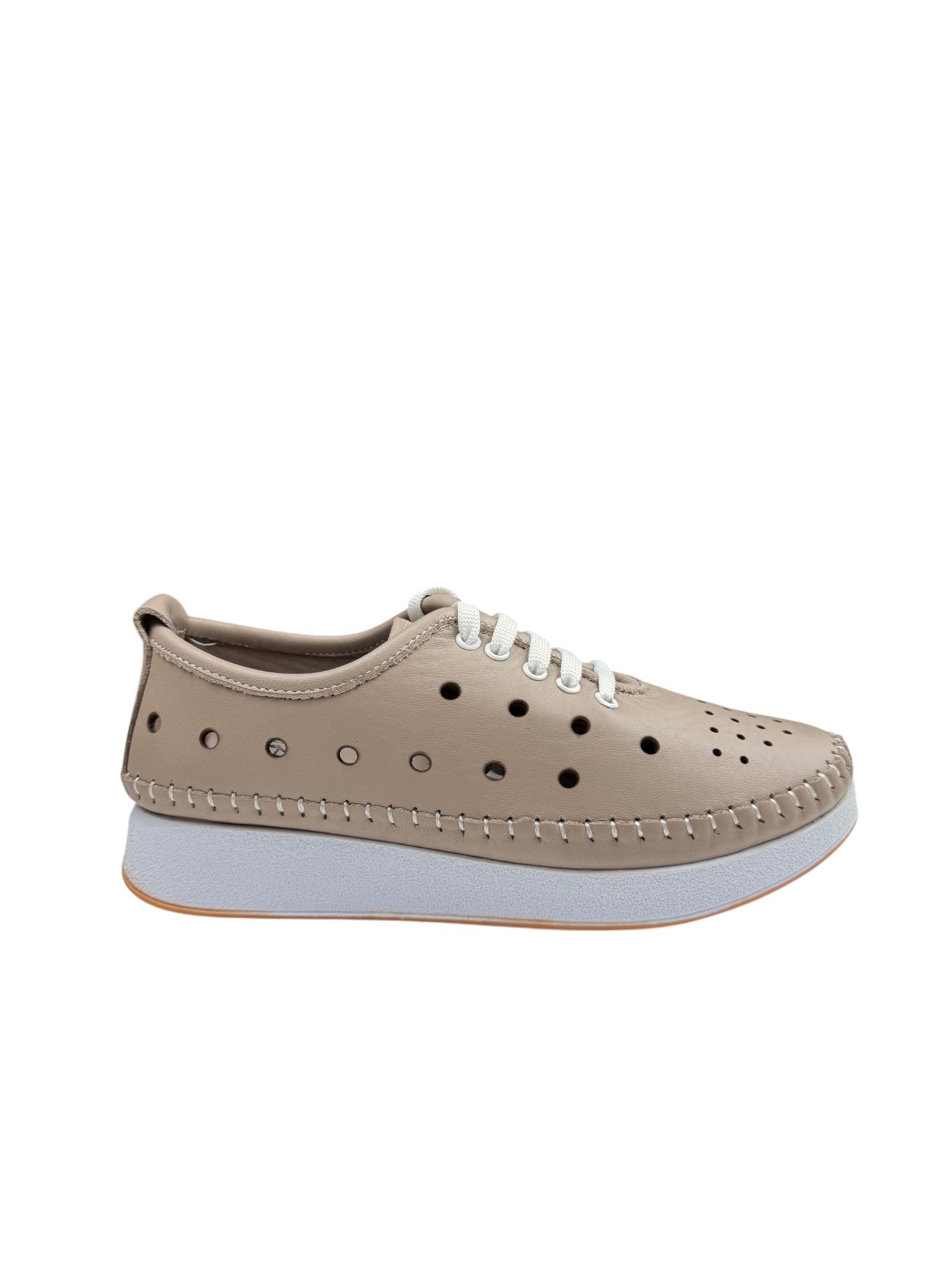 Pantofi casual damă bej din piele naturală cu perforații și șireturi albe