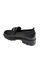Pantofi casual damă negri din piele naturală cu lanț metalic și cusături decorative