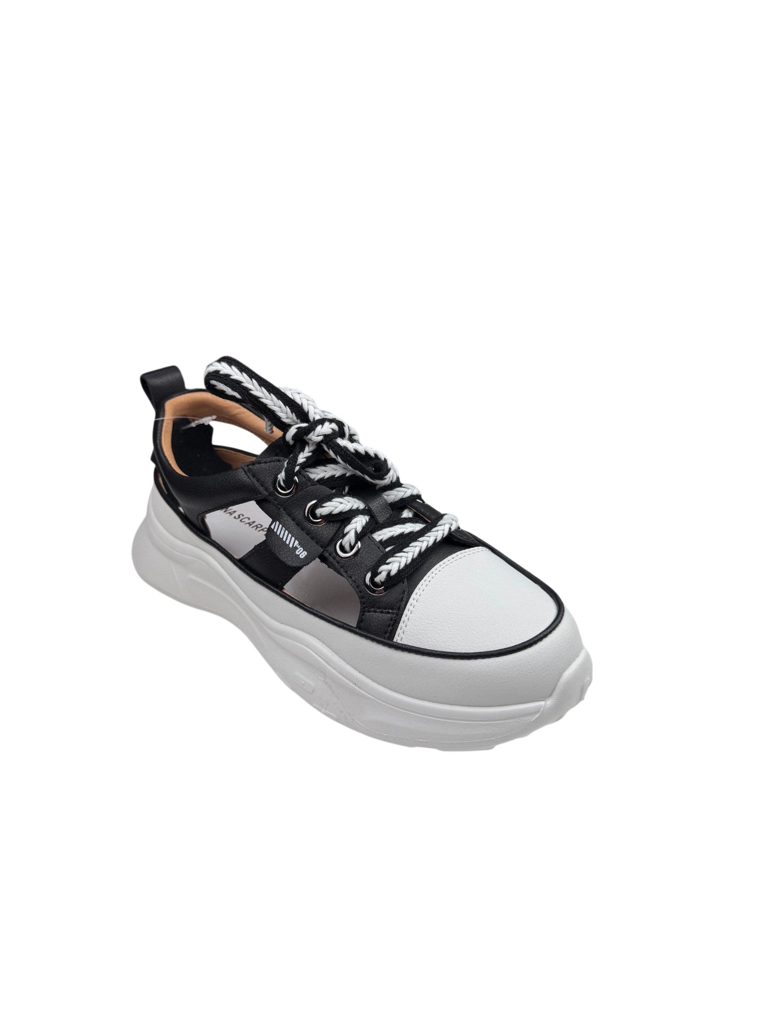 Pantofi sport damă negri din piele naturală cu talpă groasă și decupaje laterale