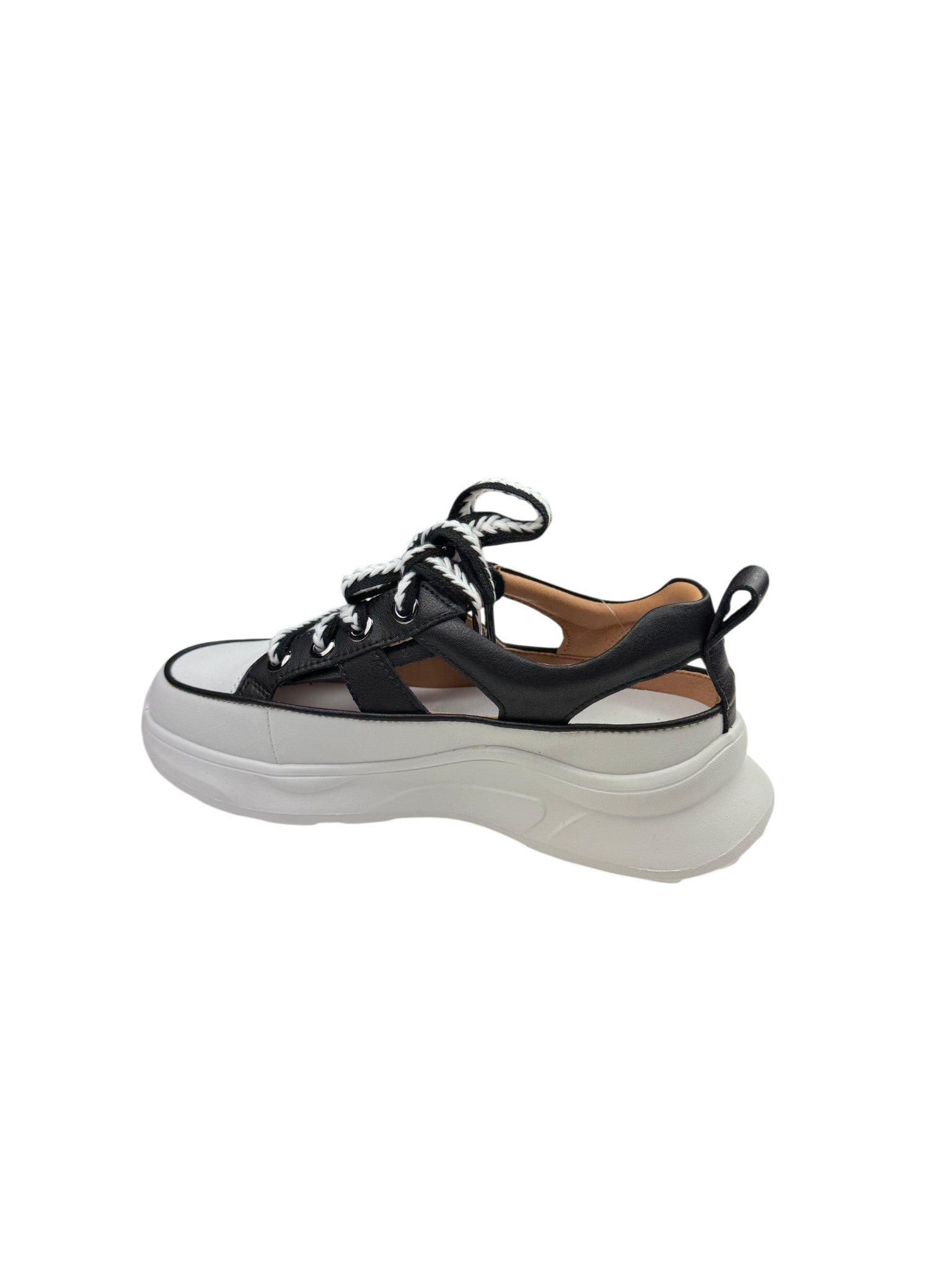 Pantofi sport damă negri din piele naturală cu talpă groasă și decupaje laterale