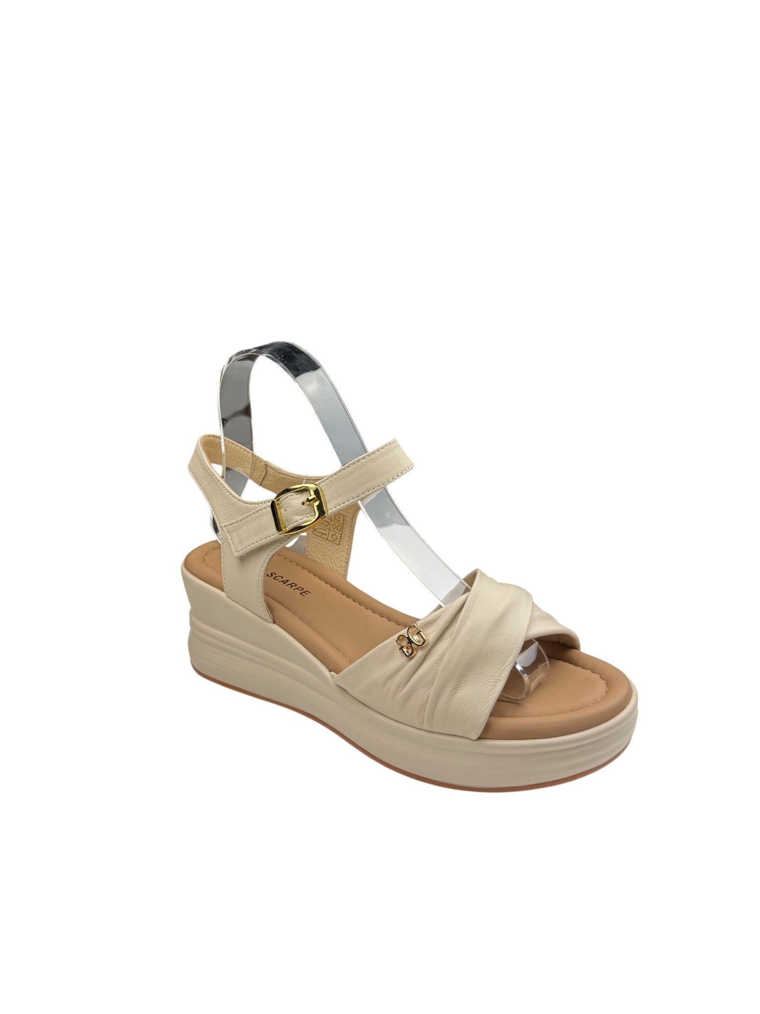 Sandale casual damă crem din piele naturală cu platformă și cataramă