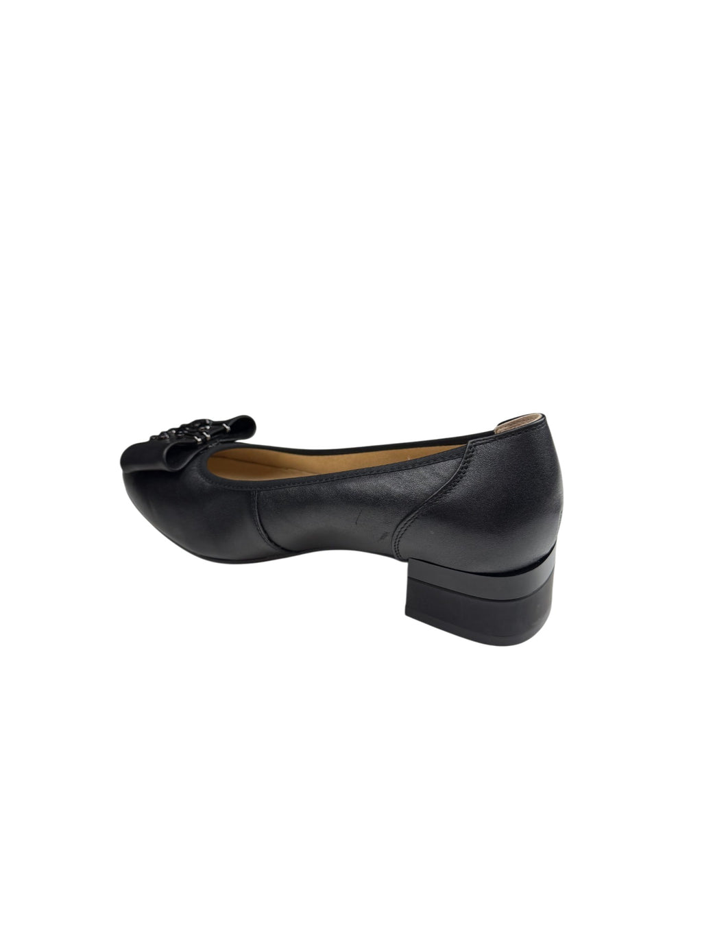 Pantofi damă negri din piele naturală cu toc gros și aplicație metalică frontală