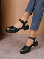 Sandale casual damă negre din piele naturală cu bretele late