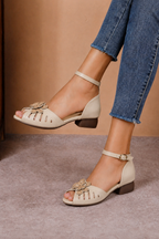 Sandale casual damă bej din piele naturală cu decupaje și aplicație florală