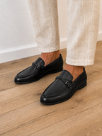 Pantofi eleganți bărbați negri din piele naturală cu ornament metalic