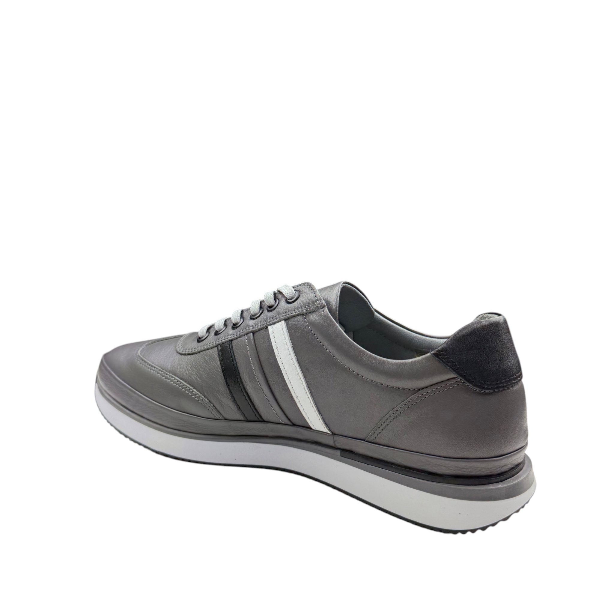 Adidași Bărbați Gri din Piele Naturală – Design Urban